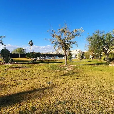 House Sungrila, 3 And Terrace Apartment Torrevieja